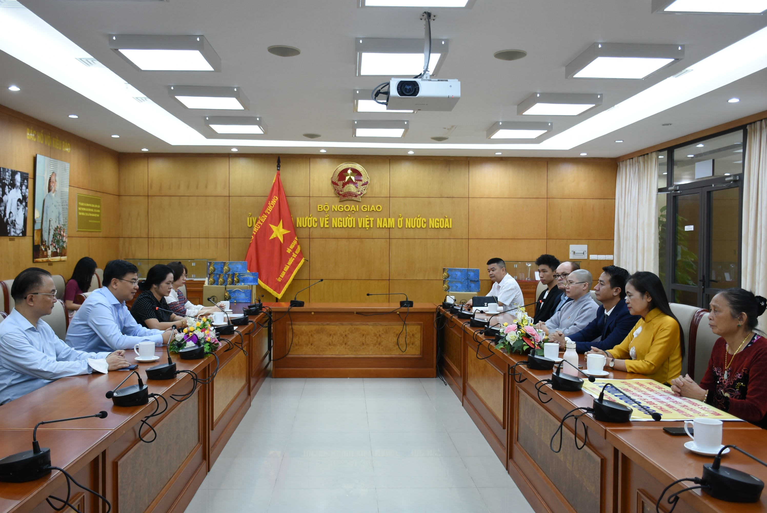 han quoc ho tro covid-19 anh 1