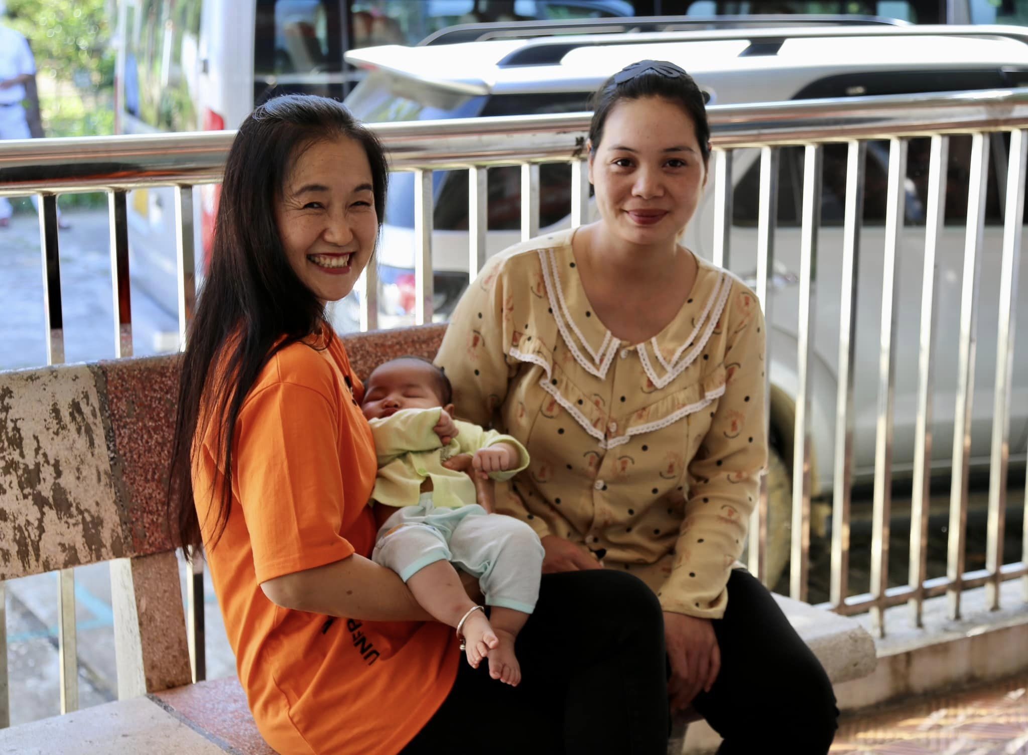 UNFPA Viet Nam: 50% phu nu khong len tieng khi chong bao hanh hinh anh