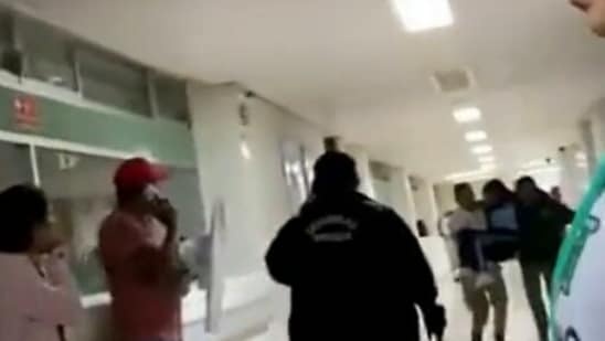 hoc sinh mexico ngo doc anh 1