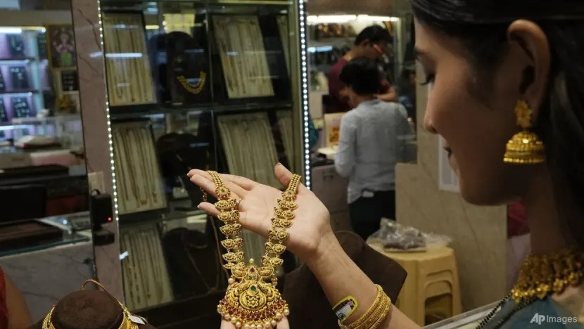 Vang tang gia, nguoi An Do do xo mua bac hinh anh