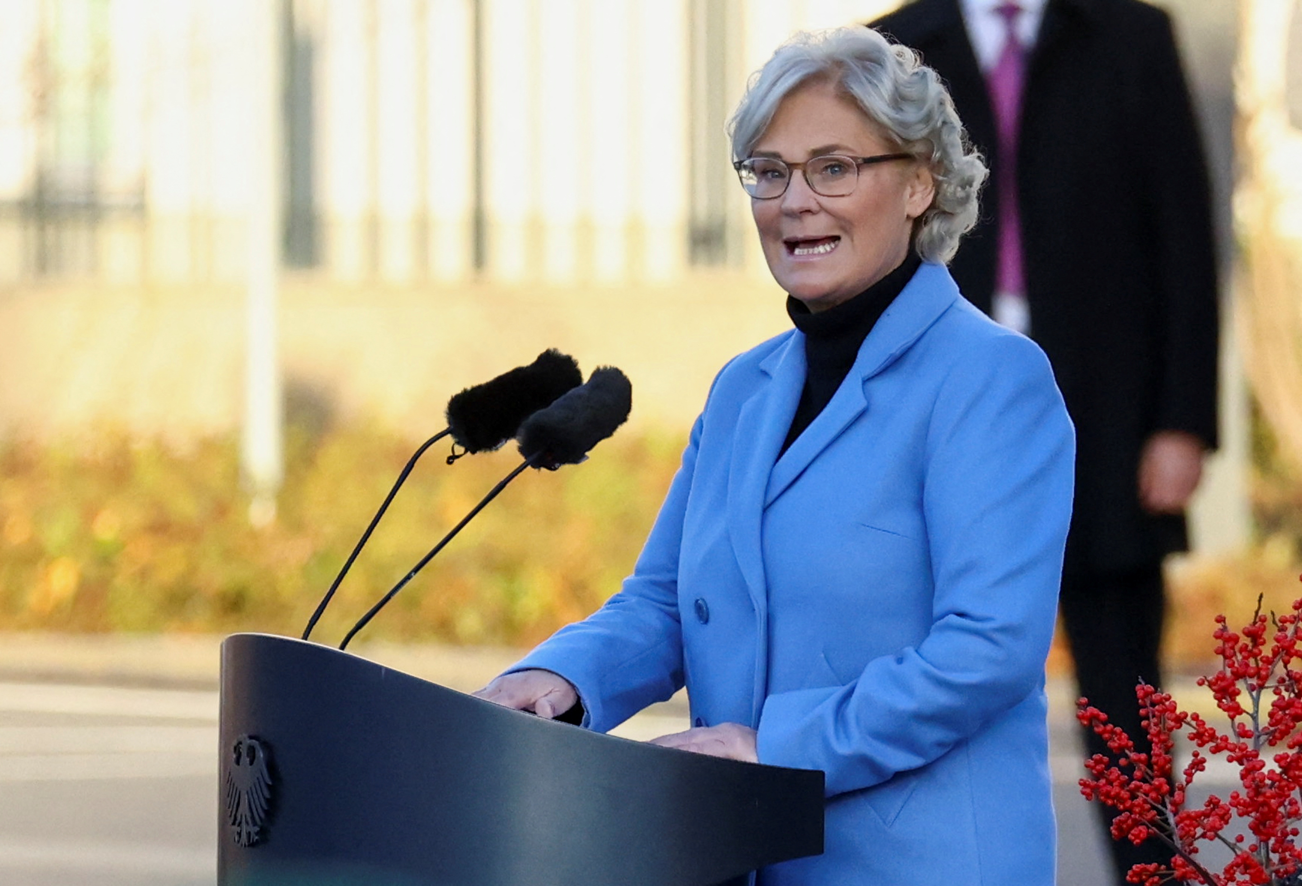 Duc ngo y cung cap he thong phong thu Patriot cho Ba Lan hinh anh