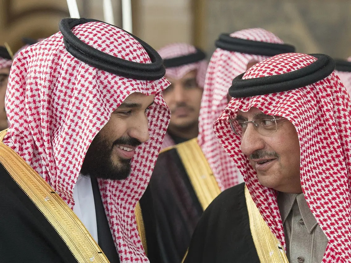 Dem dinh menh dua thai tu Saudi Arabia len dinh cao quyen luc hinh anh