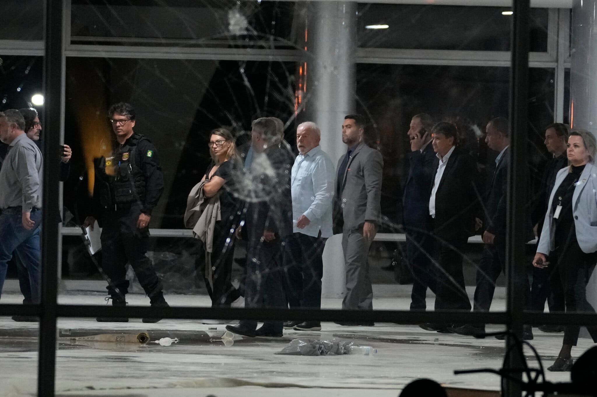 bao loan o brazil anh 1