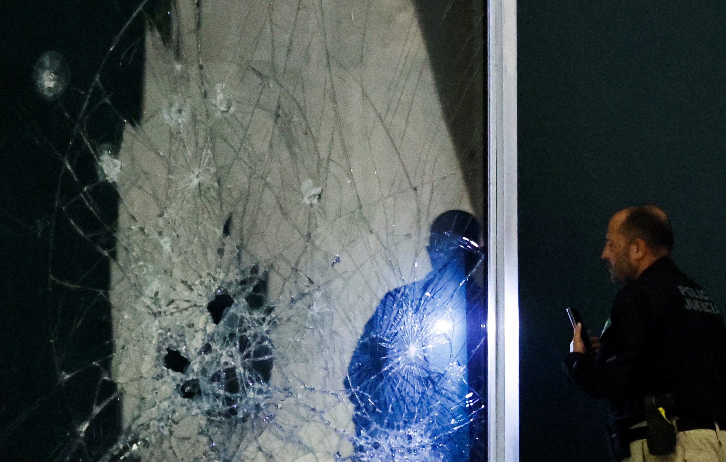 bao loan o brazil anh 3