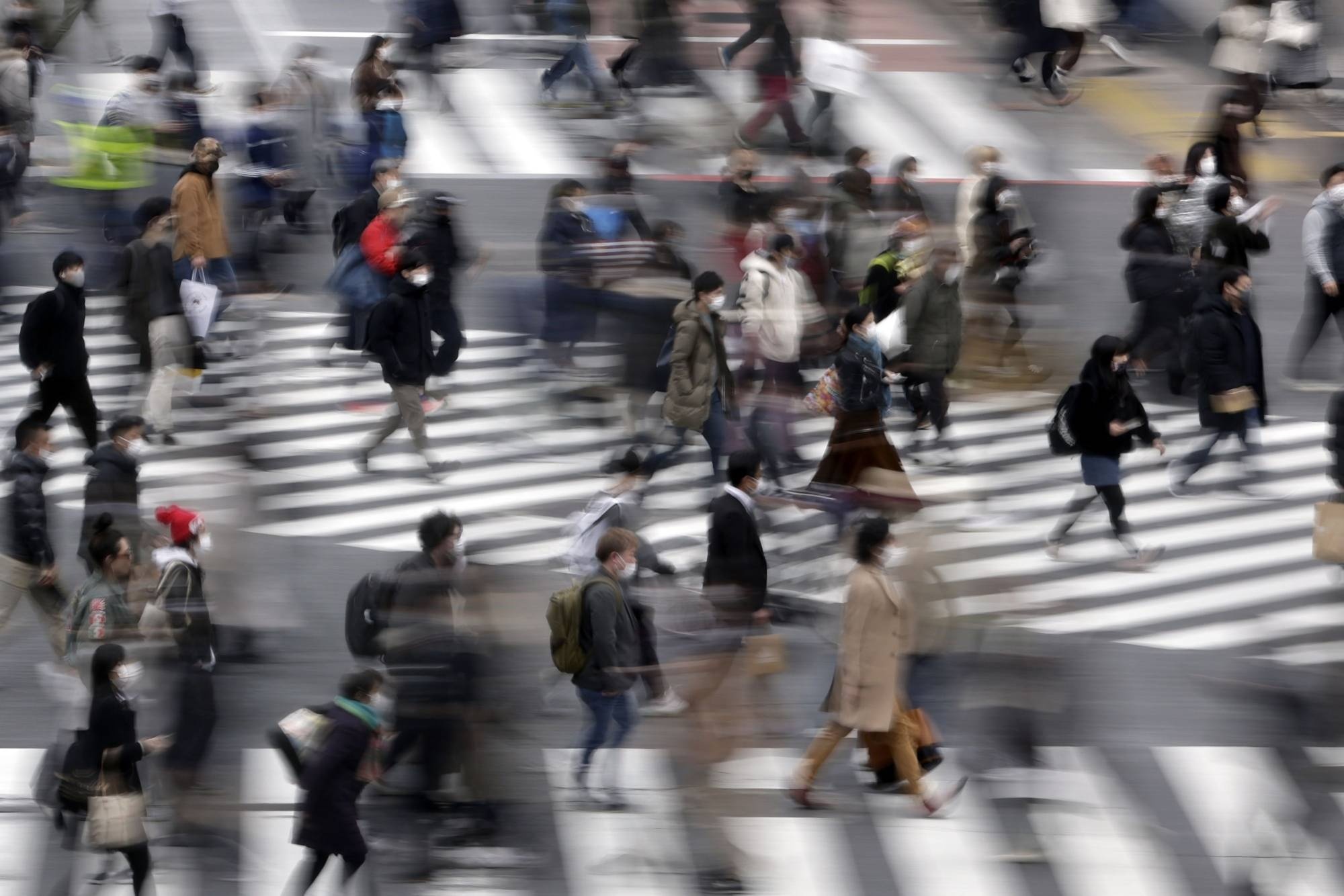 Van hoa tuyen dung 'troi chan' Nhat Ban trong bai toan nhan khau hoc hinh anh