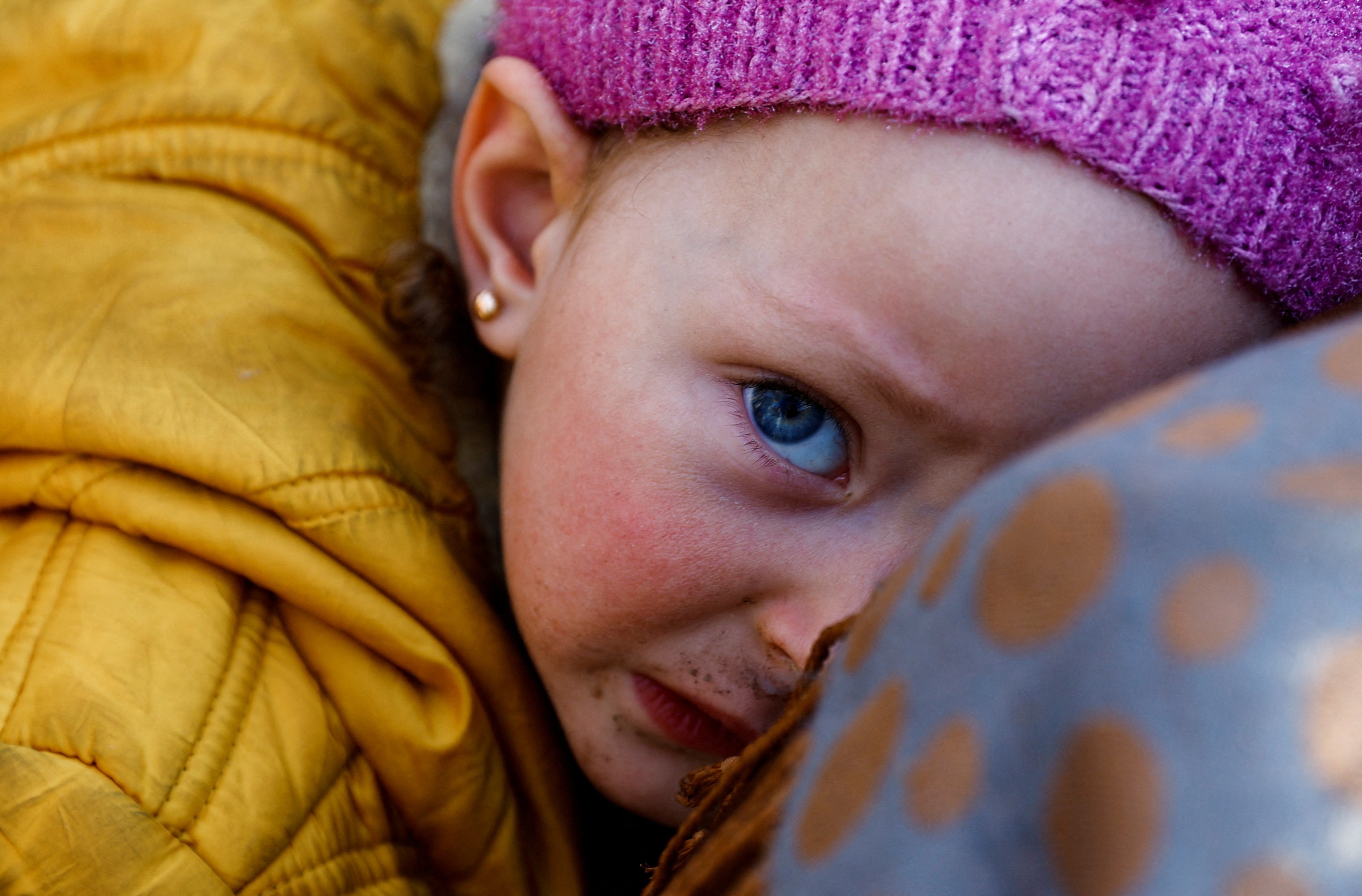 Nguoi giau ten o Pakistan gop 30 trieu USD ung ho nan nhan dong dat hinh anh