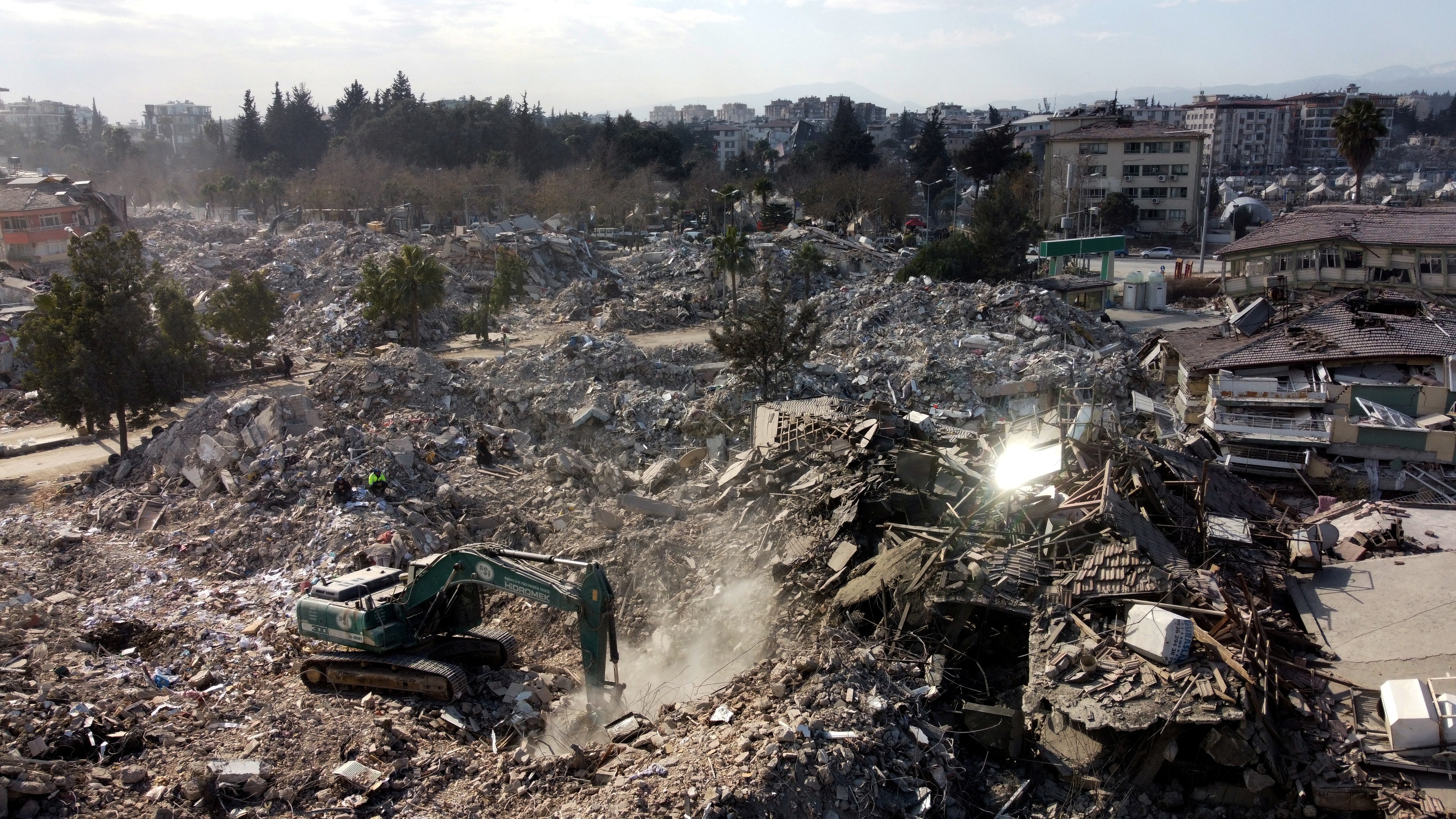 dong dat tho nhi ky anh 2