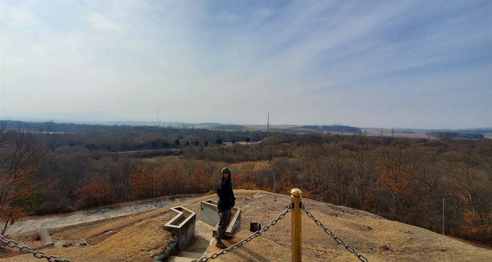 quan he lien trieu anh 2