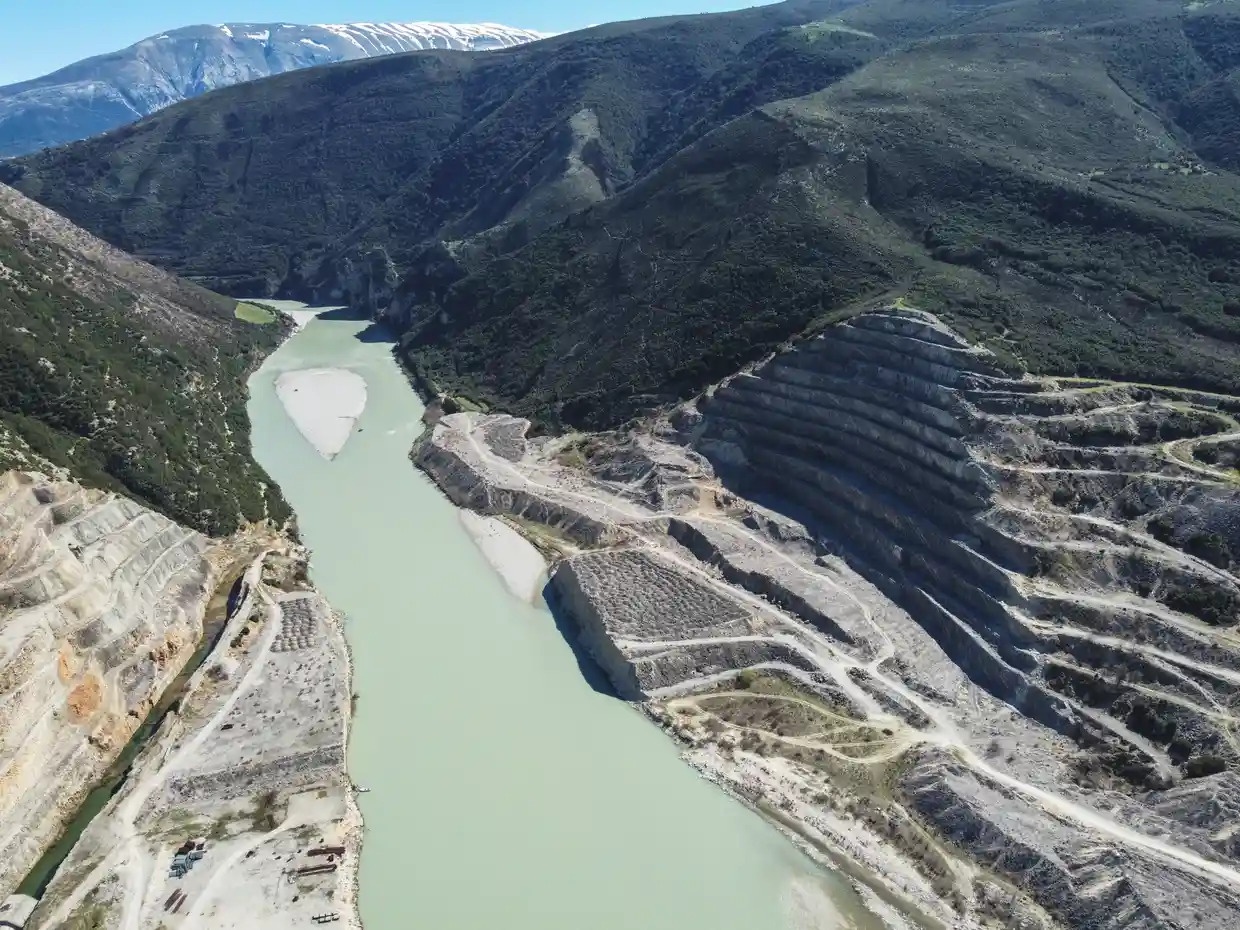 dap thuy dien tren song anh 3