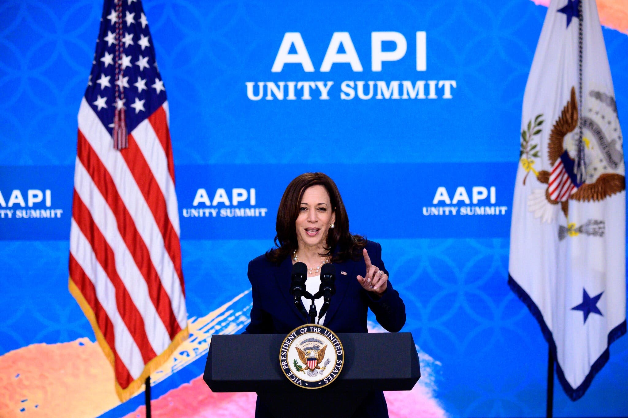 kamala harris anh 2