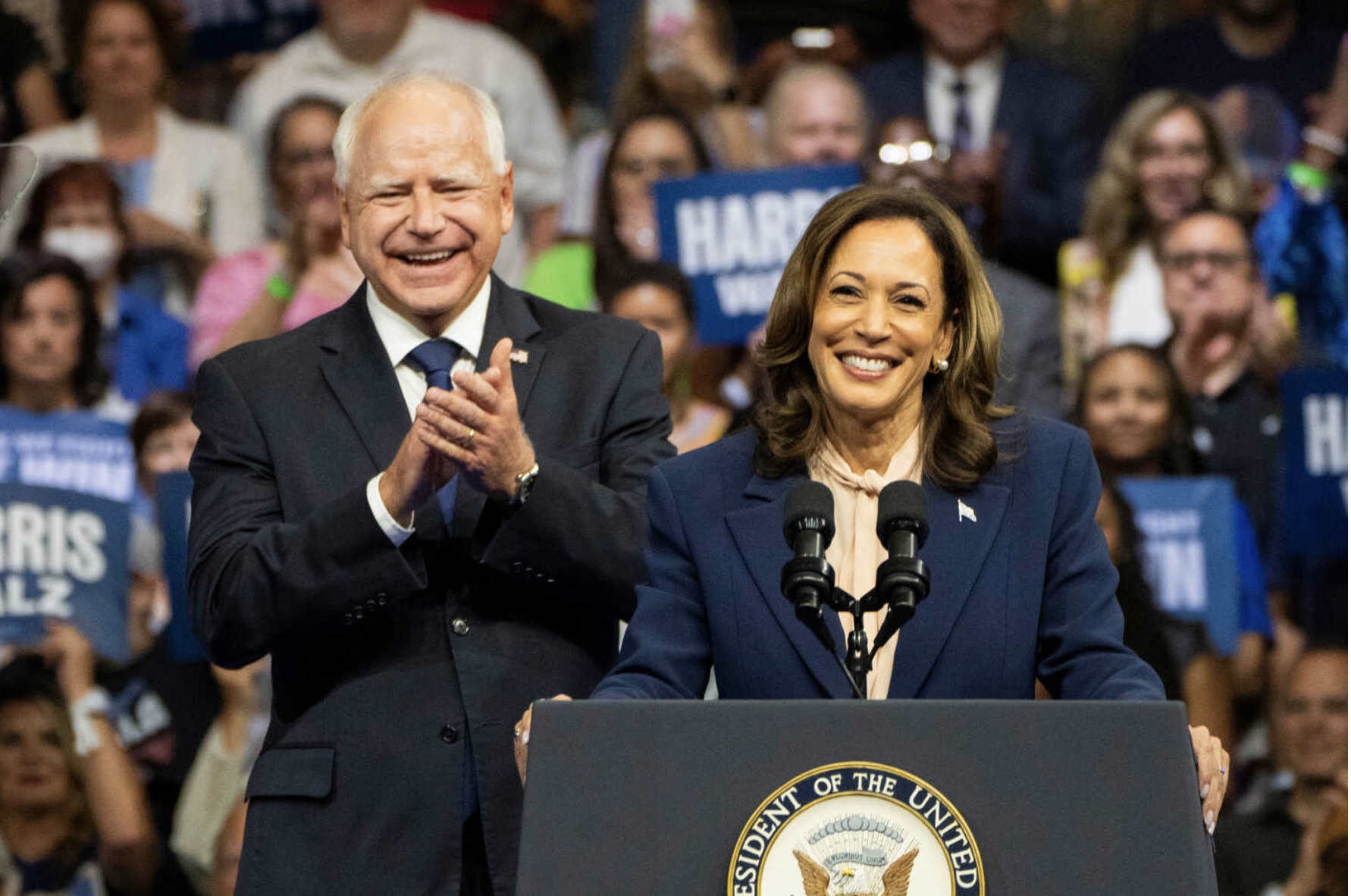 Ba Harris lan dau xung tran cung ‘pho tuong’ hinh anh