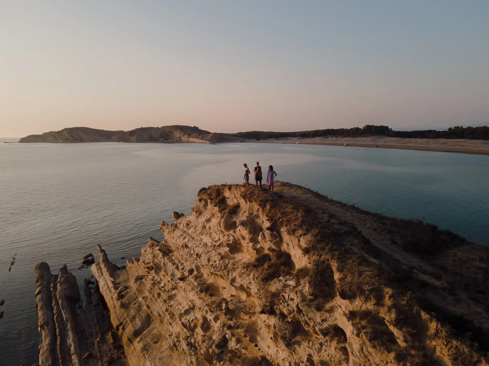 con gai ong trump anh 2