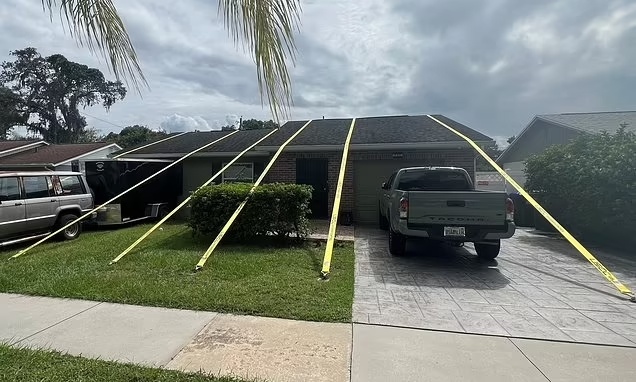 Ngoi nha duoc buoc chat xuong dat truoc bao Milton hien ra sao? hinh anh