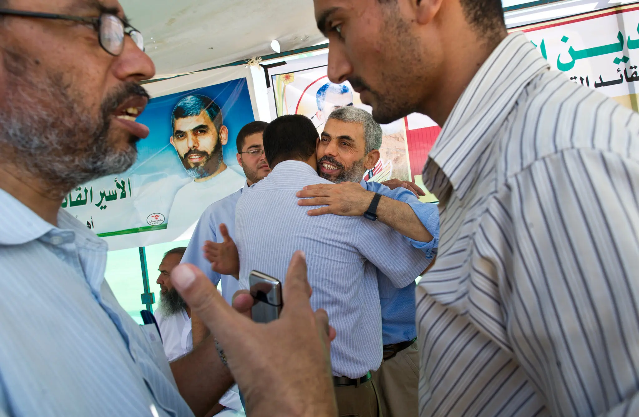 thu linh hamas am sat anh 3