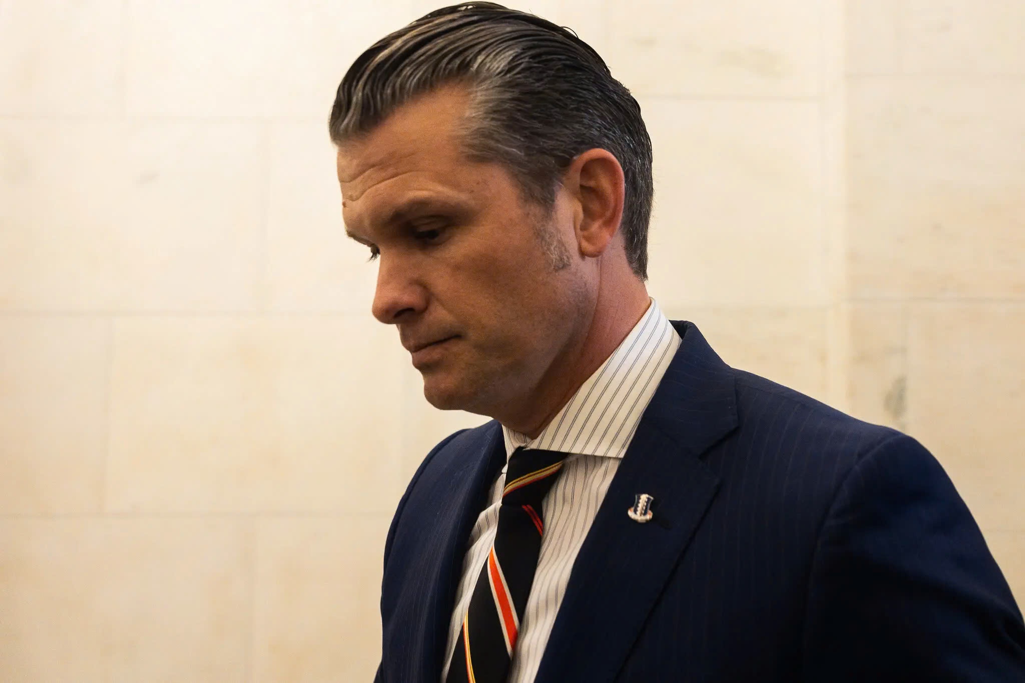 Lo email soc tu me ung vien bo truong Quoc phong cua ong Trump hinh anh