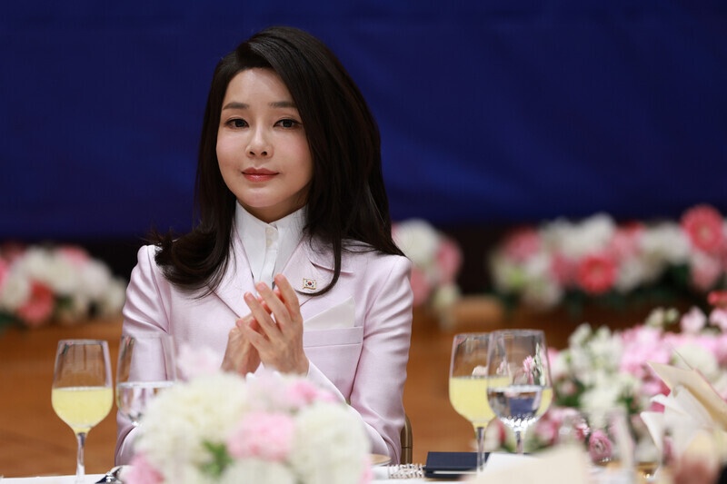 Quoc hoi Han Quoc bo phieu lai du luat dac biet ve phu nhan tong thong hinh anh