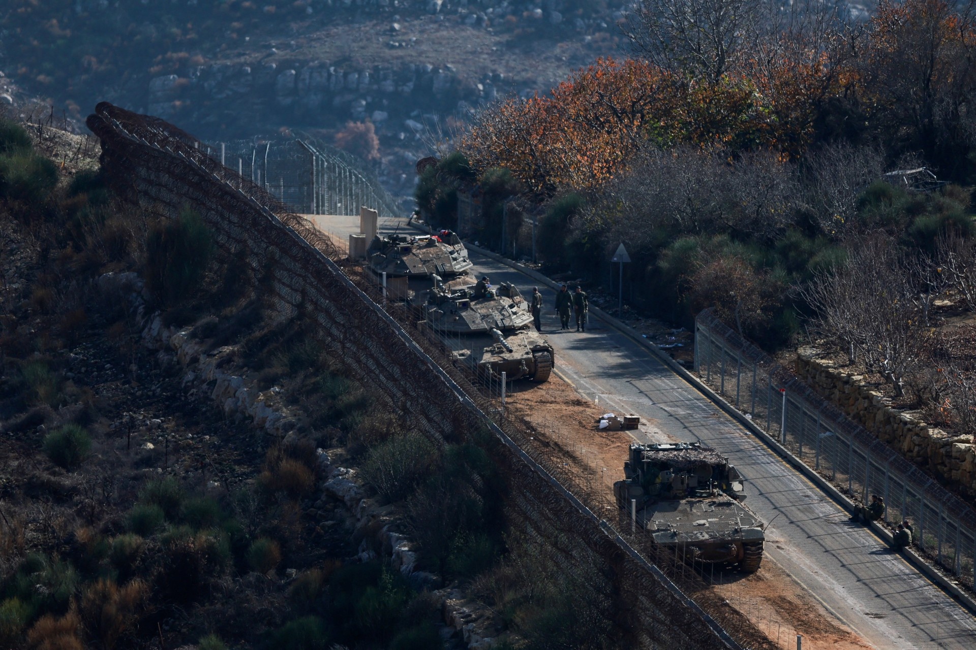 Israel khong kich tai Syria hinh anh