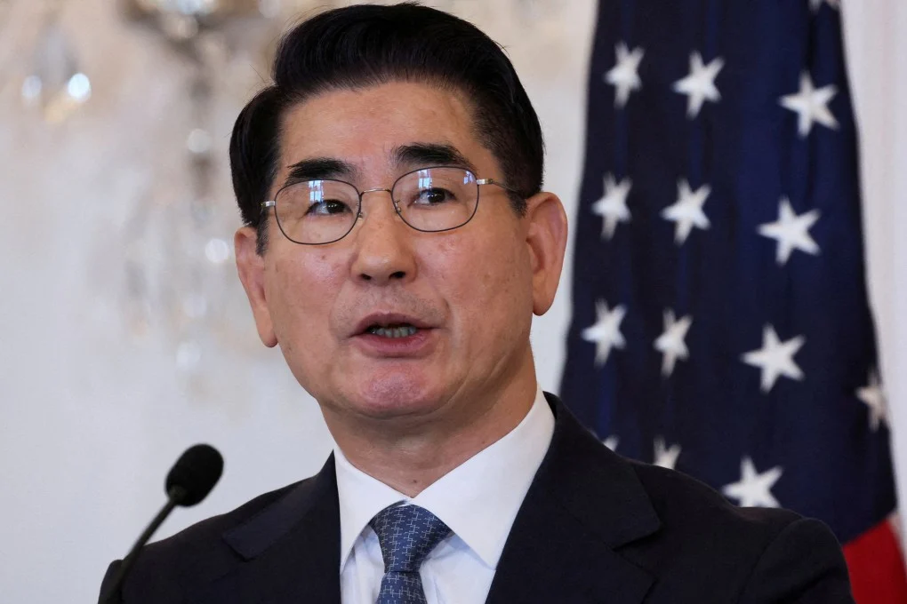 Cuu Bo truong Quoc phong Han Quoc tu tu bat thanh trong trai giam hinh anh