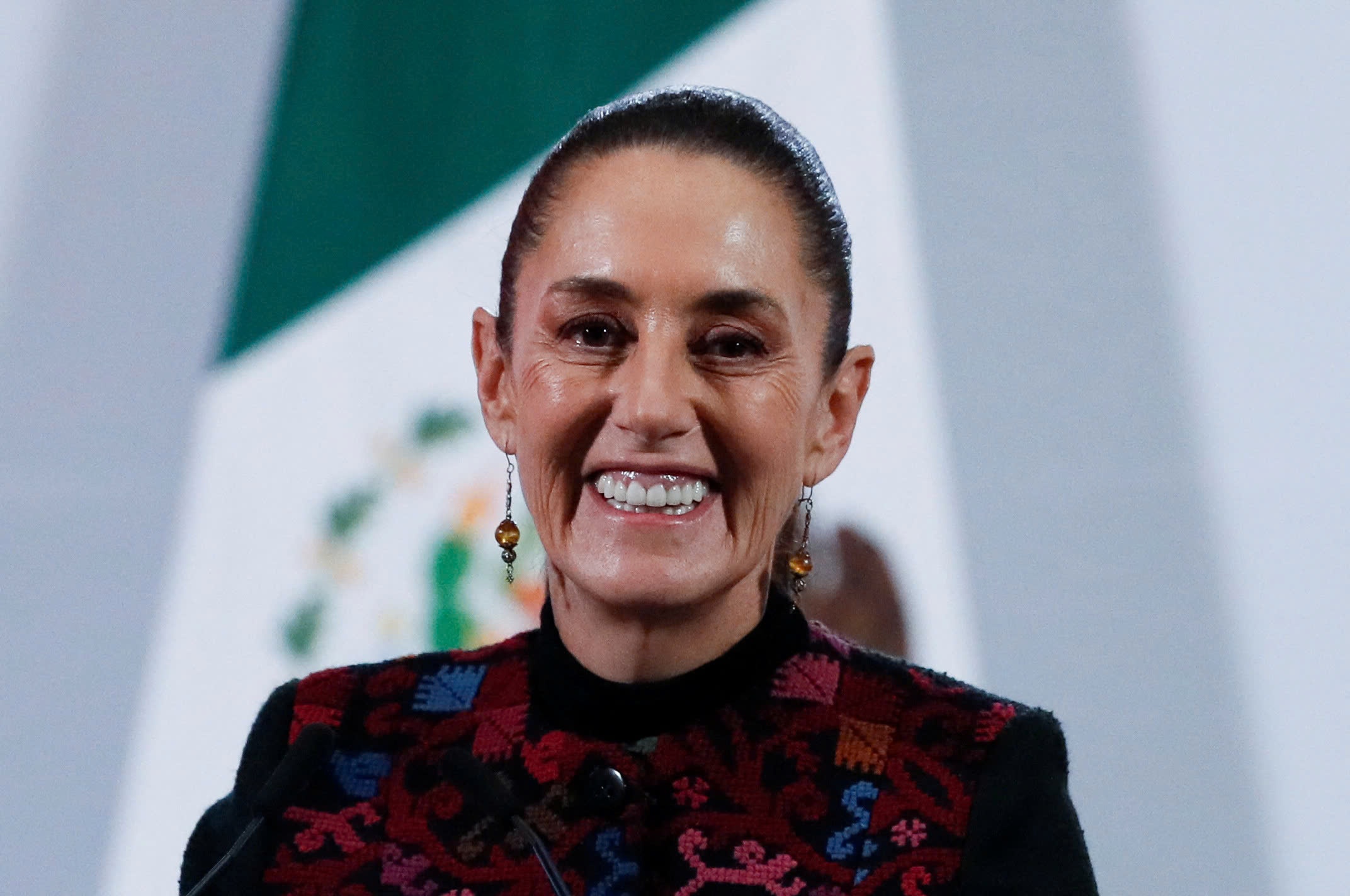 Tong thong Mexico de xuat doi ten nuoc My cua ong Trump hinh anh