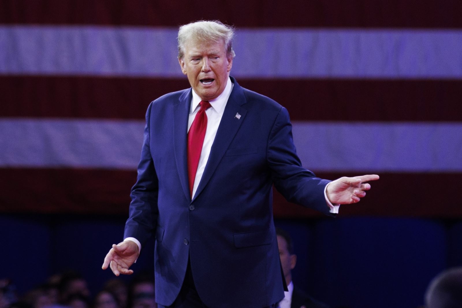 Ong Trump thay doi du bao thoi gian ket thuc xung dot Nga - Ukraine hinh anh