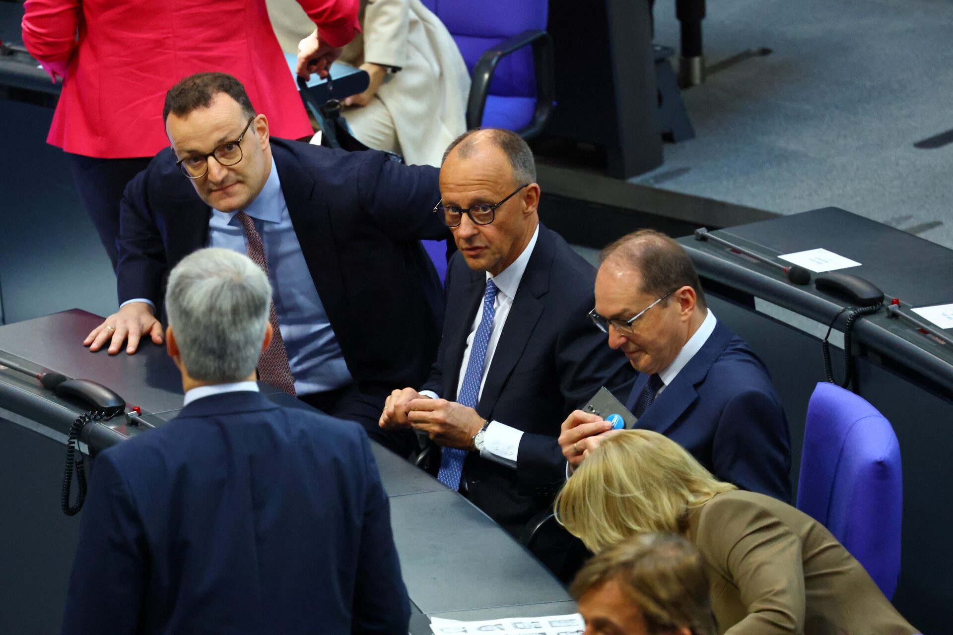 That bai chua tung co cua ung vien thu tuong Duc hinh anh