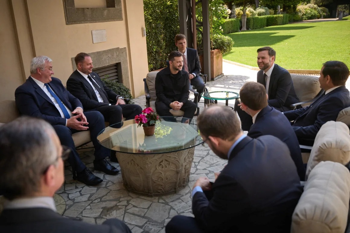 du luat cua trump anh 1
