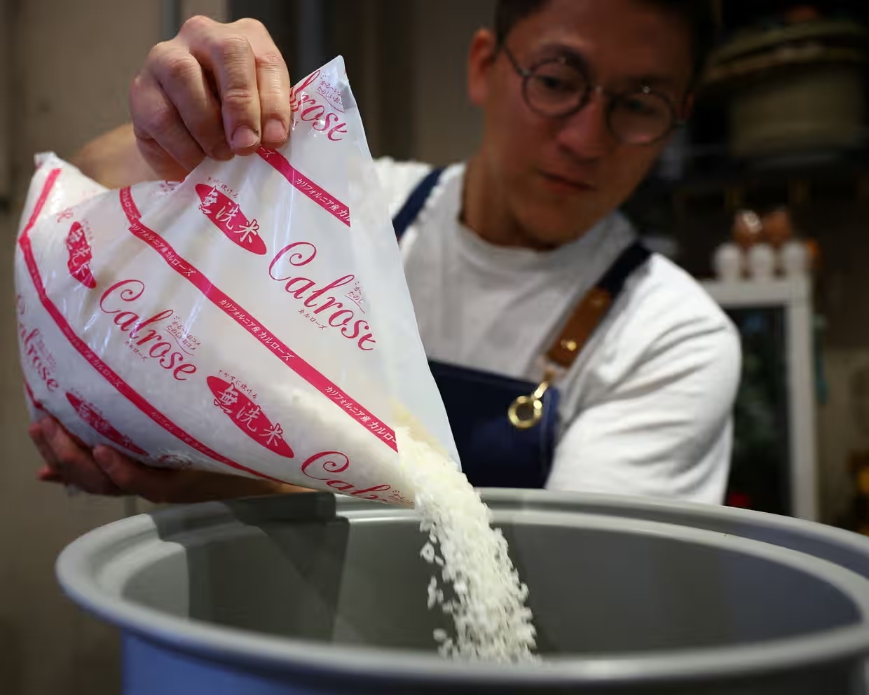 Vi the 'bat kha xam pham' cua gao noi dia lung lay tai Nhat Ban hinh anh