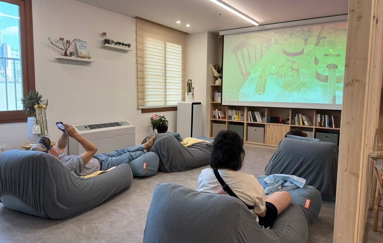 Han Quoc duong dau voi 'dai dich co don' hinh anh