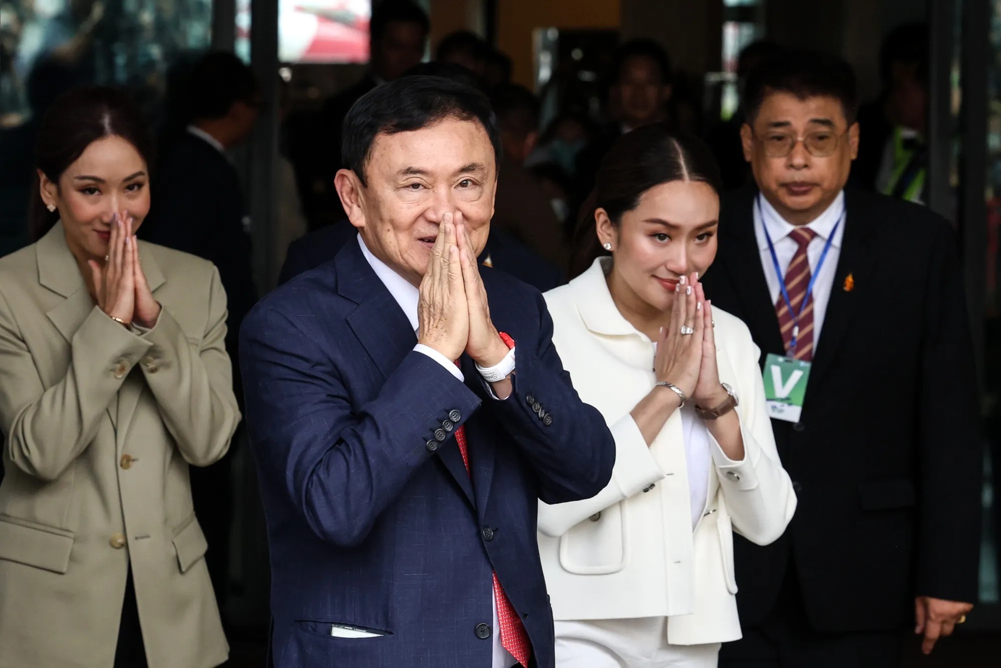Ong Thaksin 'hien ke' cuu nganh du lich Thai Lan hinh anh