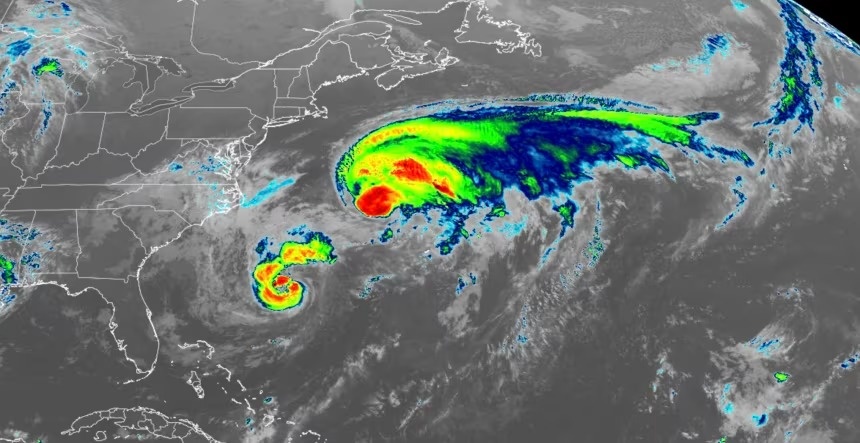 Hien tuong hiem gap can quet Dai Tay Duong hinh anh