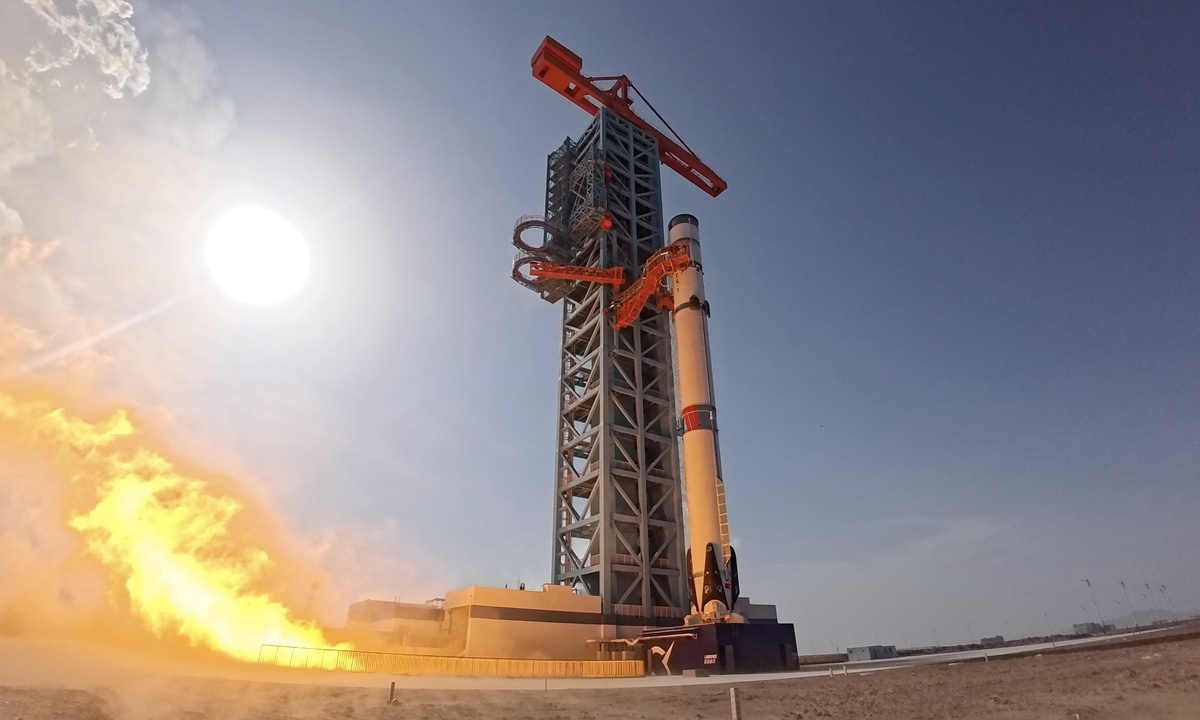 Trung Quoc tien sat cuoc dua ten lua voi My bang Zhuque-3 hinh anh