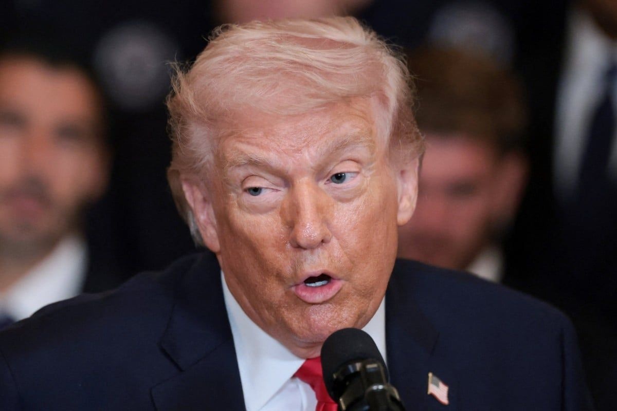 Ong Trump yeu cau Iran 'dau hang vo dieu kien', khong dam phan hinh anh