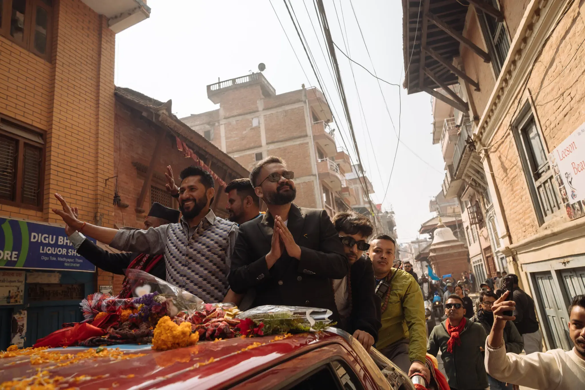 Rapper 'cuoi song' ung ho Gen Z, rong duong toi ghe thu tuong Nepal hinh anh