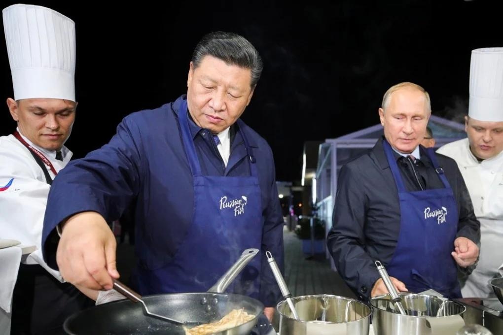 Tinh ban dac biet giua ong Tap va 'nguoi ban than nhat' Putin hinh anh