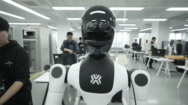 Mỹ - Trung so kè cuộc đua robot hình người trị giá 5.000 tỷ USD