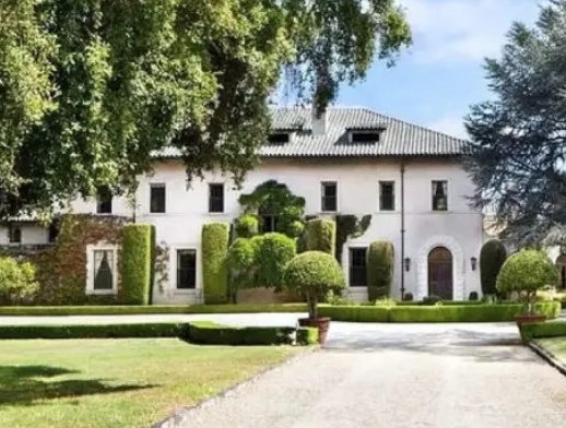 Ngoi nha cuoi cung cua Elon Musk sap co chu moi hinh anh