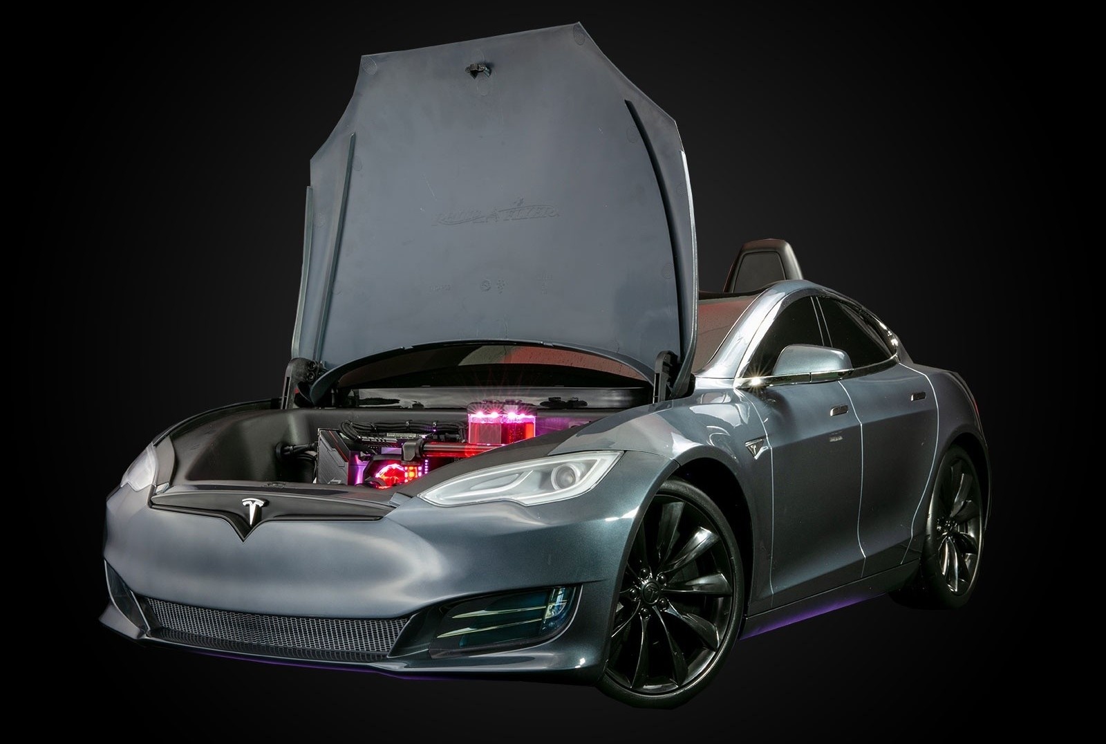 May choi game nhanh nhat hanh tinh,  Marques Brownlee build may choi game anh 7