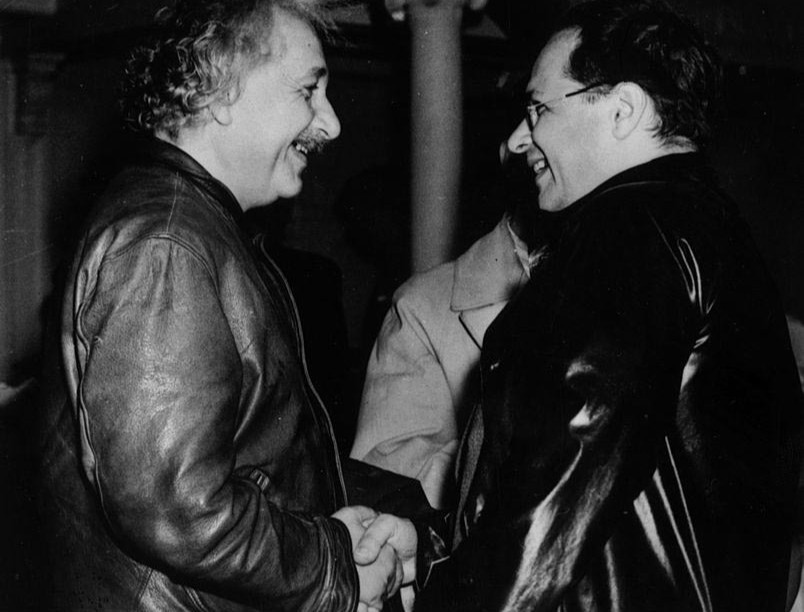 Con trai Einstein cung lam nen dap nuoc vi dai nhat nuoc My hinh anh