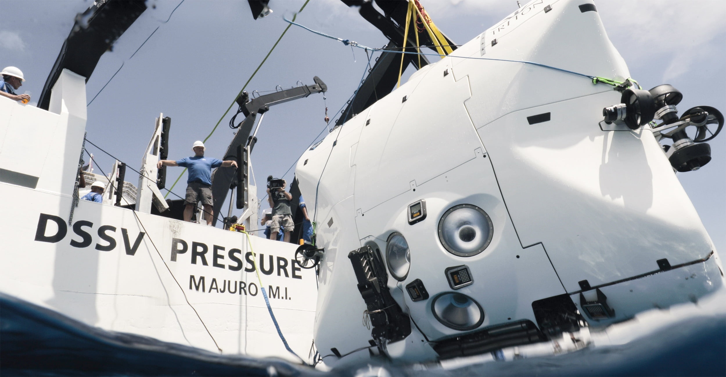 Kham pha cong ty Triton Submariens anh 5