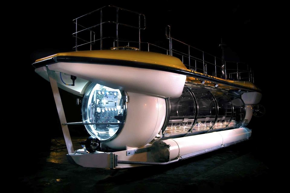 Kham pha cong ty Triton Submariens anh 7