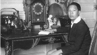 Ung dung giup phuc hoi anh cu,  nhan sac cua Nam Phuong hoang hau,  Remini phuc hoi anh cu anh 10