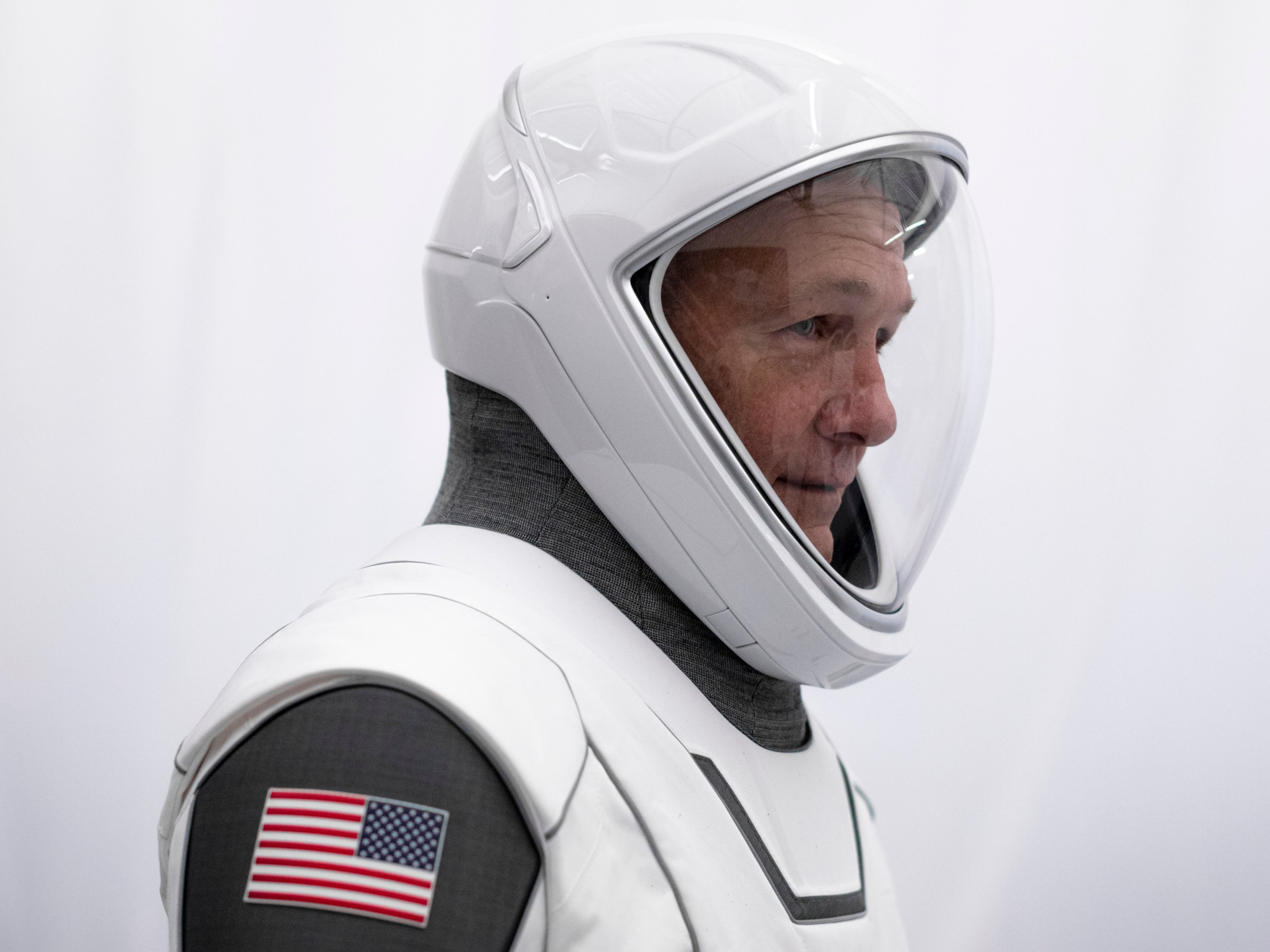 bo giap phi hanh gia,  bo giap cua SpaceX,  bo giap cua Elon Musk anh 4