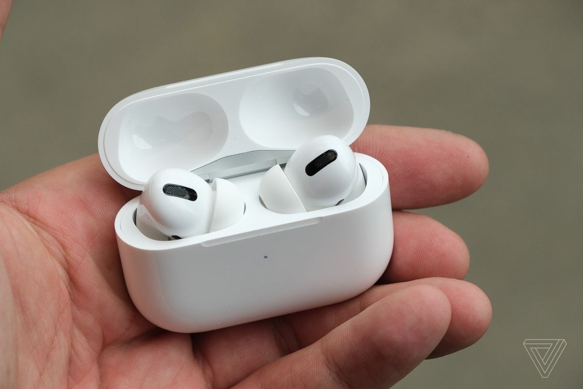 Tai nghe AirPods duoc nang cap am thanh nhu rap phim hinh anh