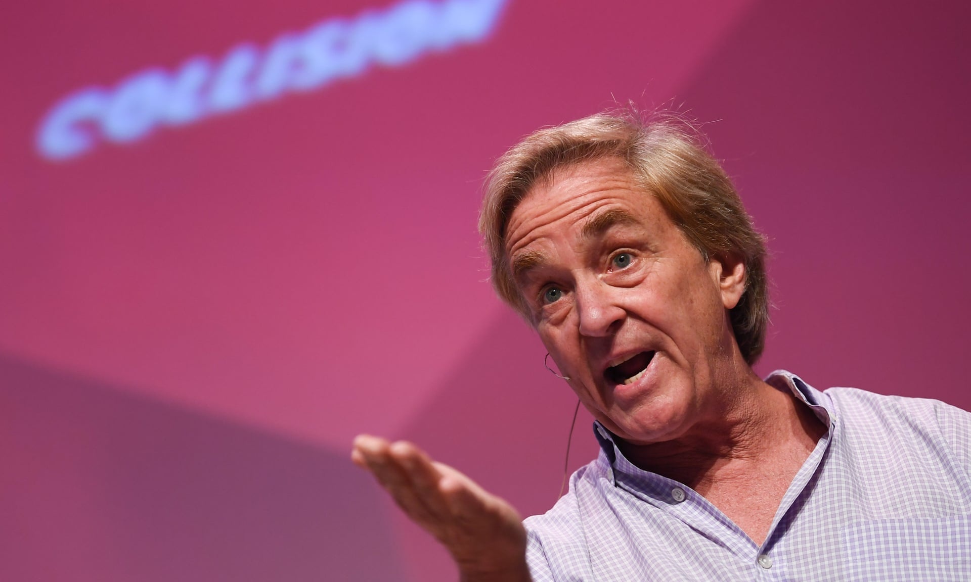 Day la nguoi khien Facebook bi tay chay dien rong hinh anh