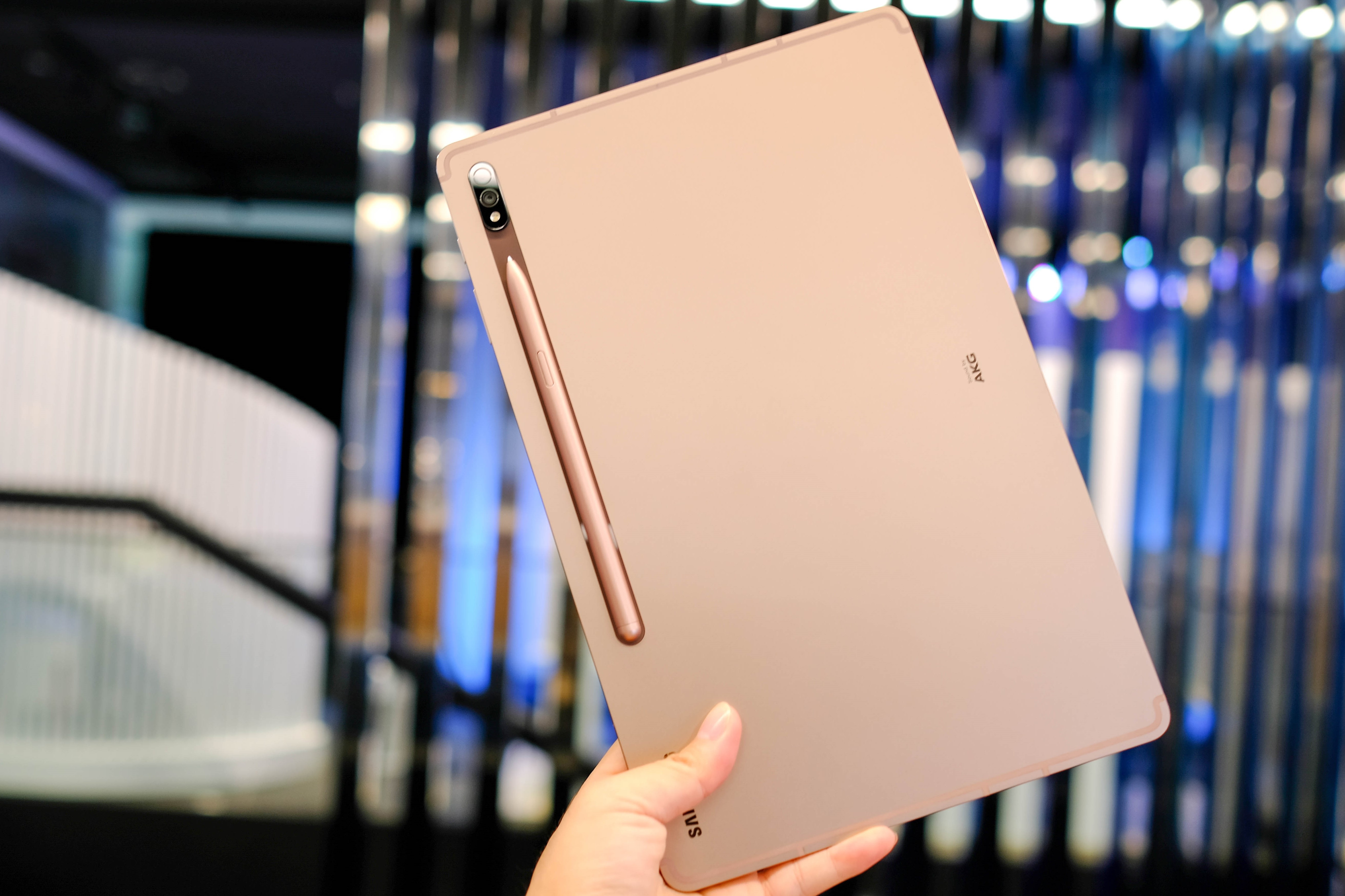 Samsung ra mat Note20,  Samsung ra mat Tab S7,  tablet moi cua Samsung,  cau hinh Tab S7,  Samsung Tab S7 gia bao nhieu anh 2