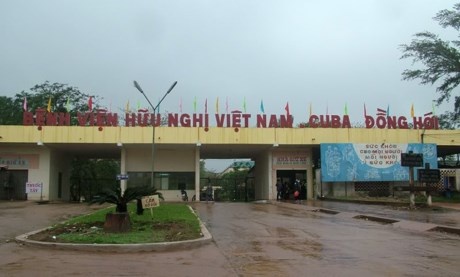 'An' 500 nghin lot tay, nu ho sinh bi chuyen viec hinh anh