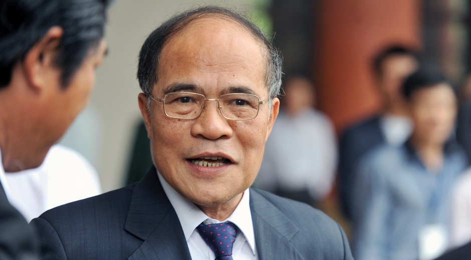 Chu tich Quoc hoi ly giai viec mien nhiem nhan su cap cao hinh anh