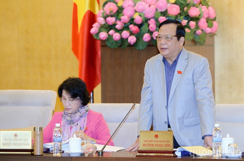 Mien nhiem Pho chu tich Quoc hoi anh 1