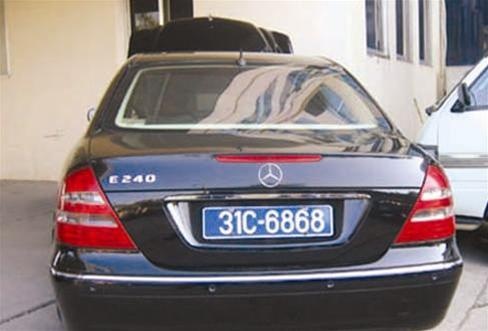 xe bien xanh 5 ty dong anh 2