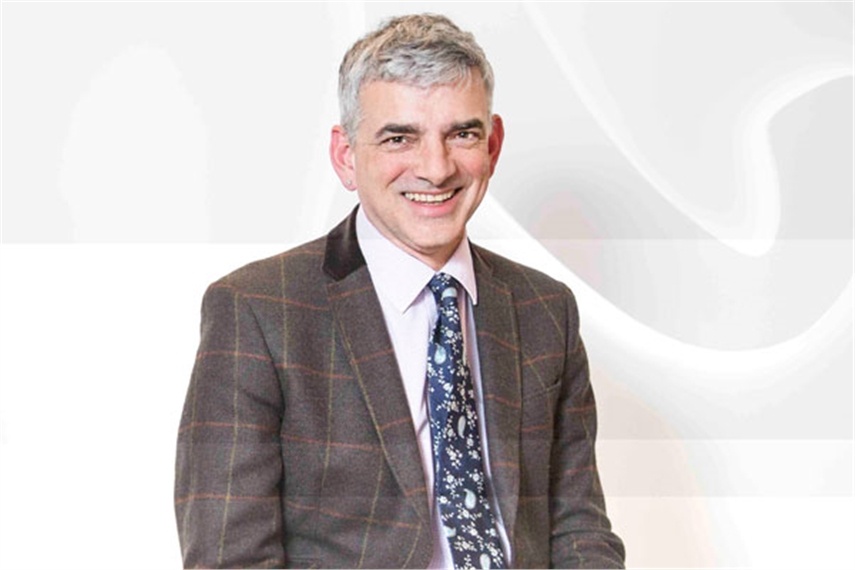 Chu tich T&A Ogilvy len tieng anh 1